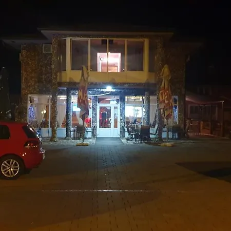 Nikrom1 * Nova Topola